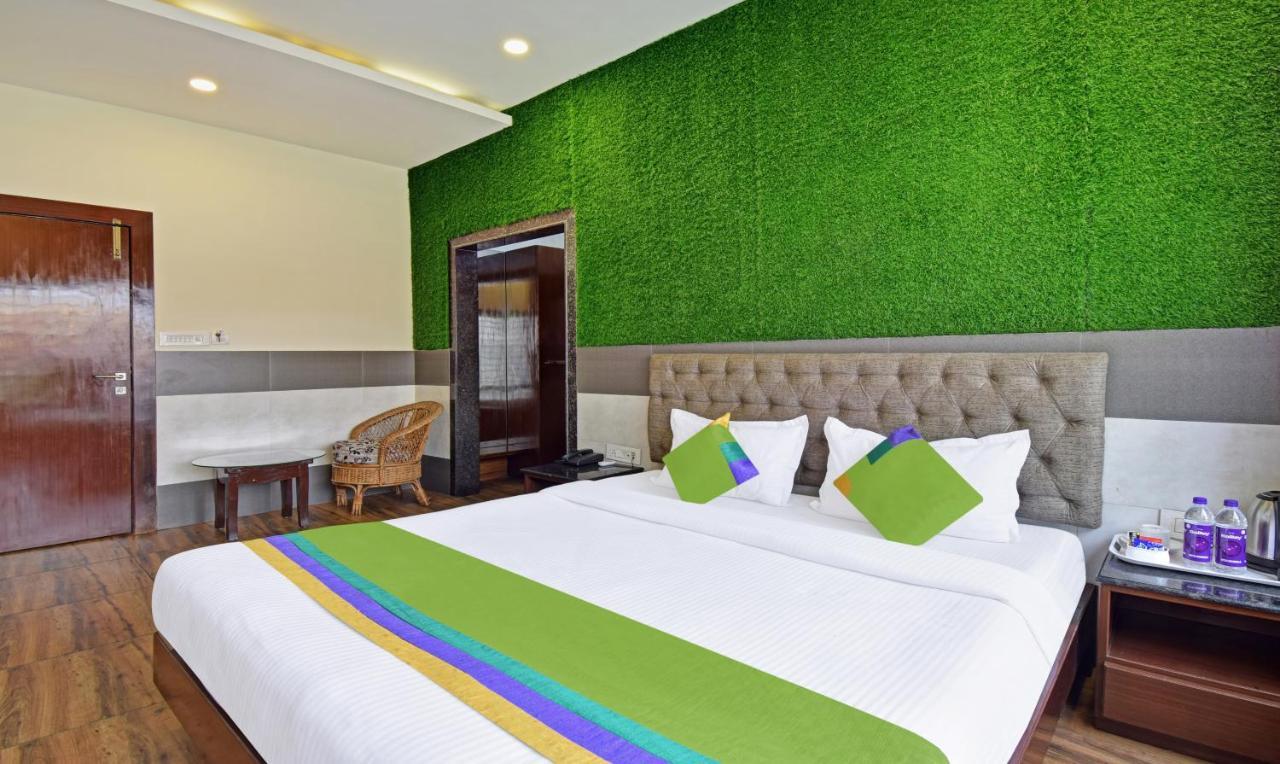 Treebo Sky Point Hotel Siliguri Ngoại thất bức ảnh